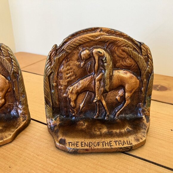 End of the Trail Embossed Cast Iron Bookends Set Vintage Gold-Tone Western Horse - Picture 3 of 7